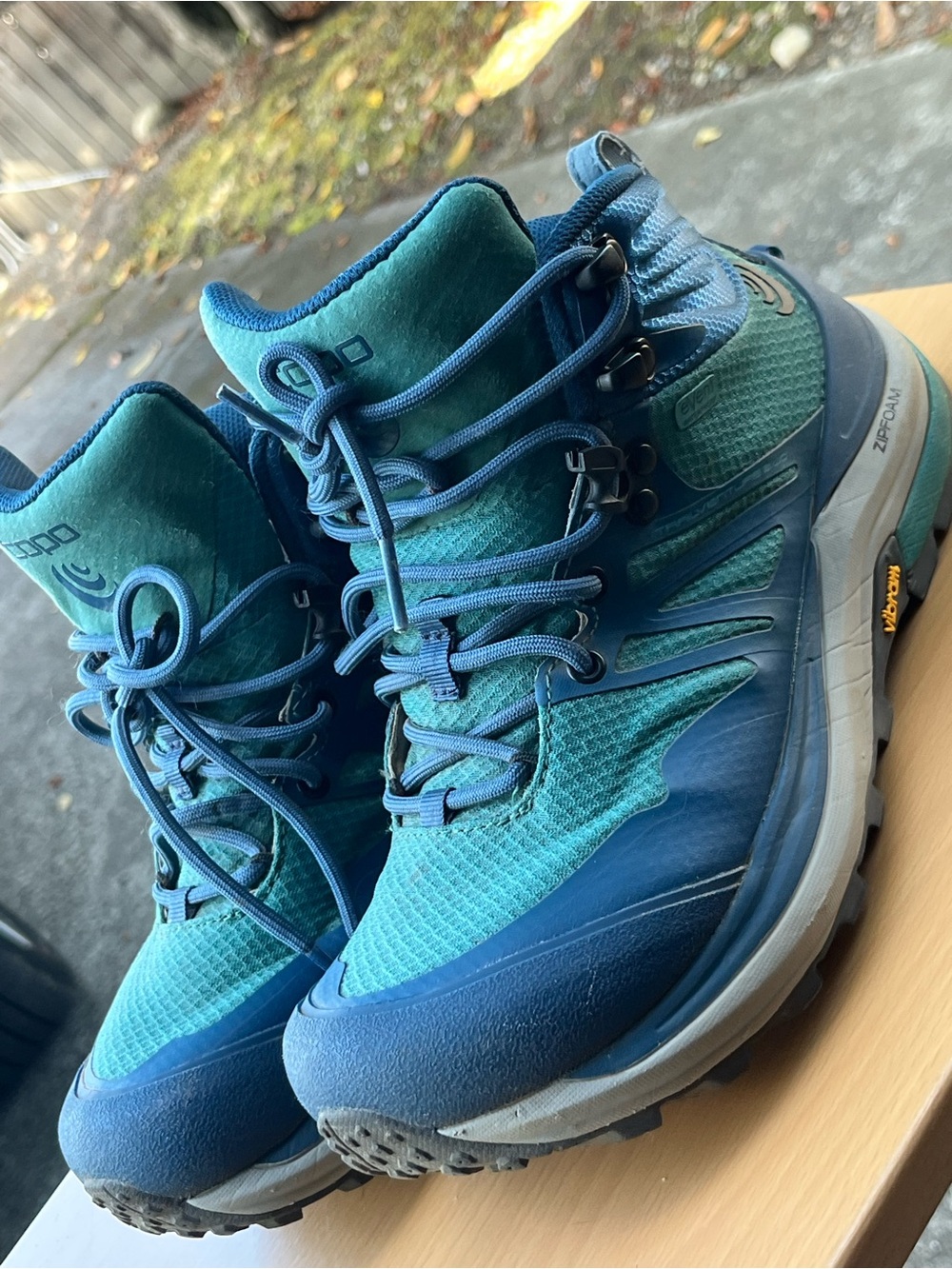 Topo Women's size US 7 Teal and Blue Trail Running hiking Shoes